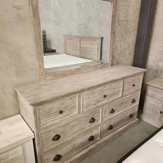 Maison Dressing Table