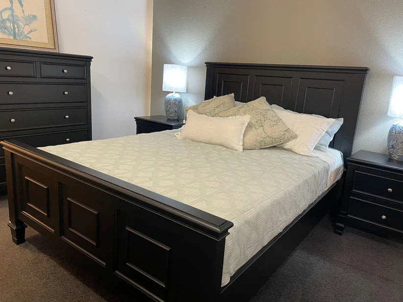 Blacksmith Bed - Queen/King