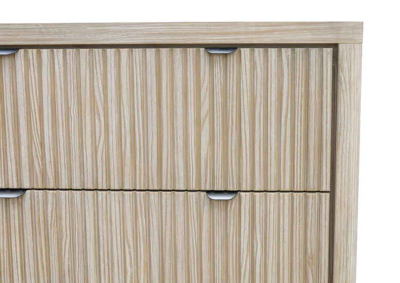 Saki Tallboy