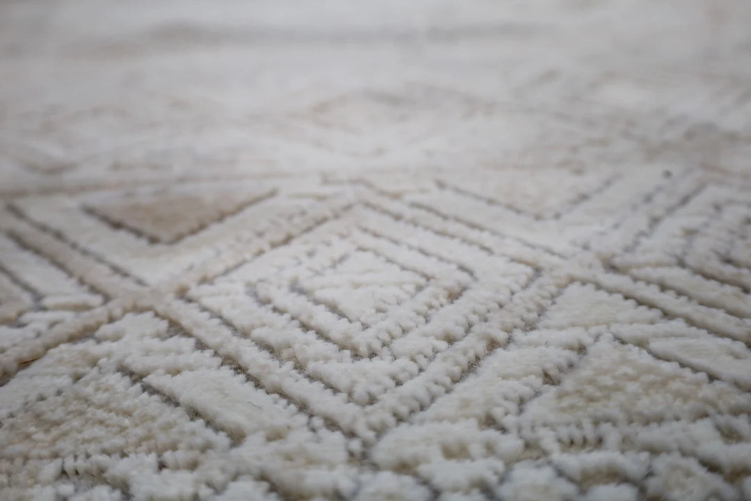 Erika Grey Distressed Rug 160cm x 230cm