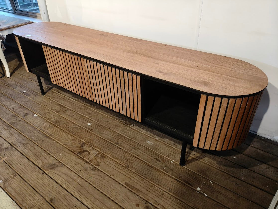 Cassa Hardwood Modern Media Unit