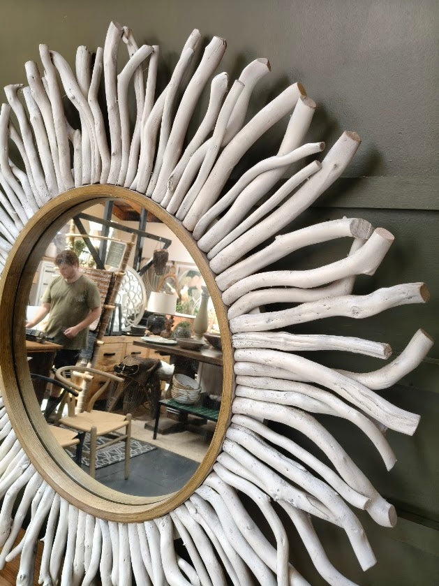 Driftwood Large Round Mirror in Rustic White 1200