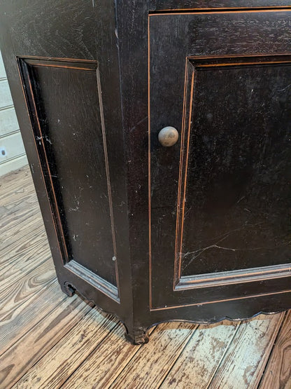 Laura Ashley Display Corner Cabinet with Light - Antique Black