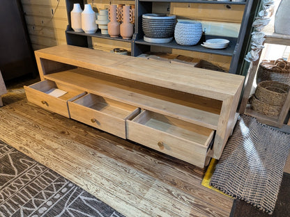 Malmo Large Media Unit in Sustainable Hevea Hardwood 2000