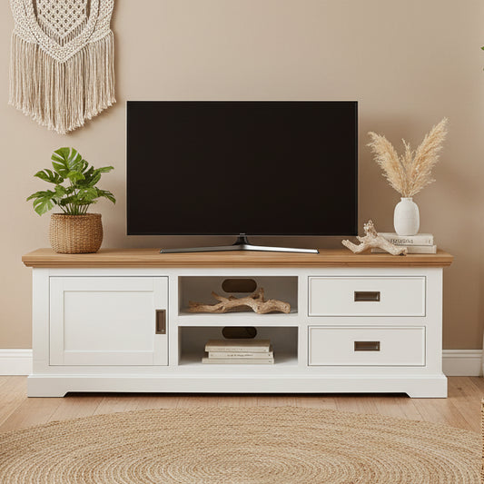Hampton East Medium Timber Media Unit 1770