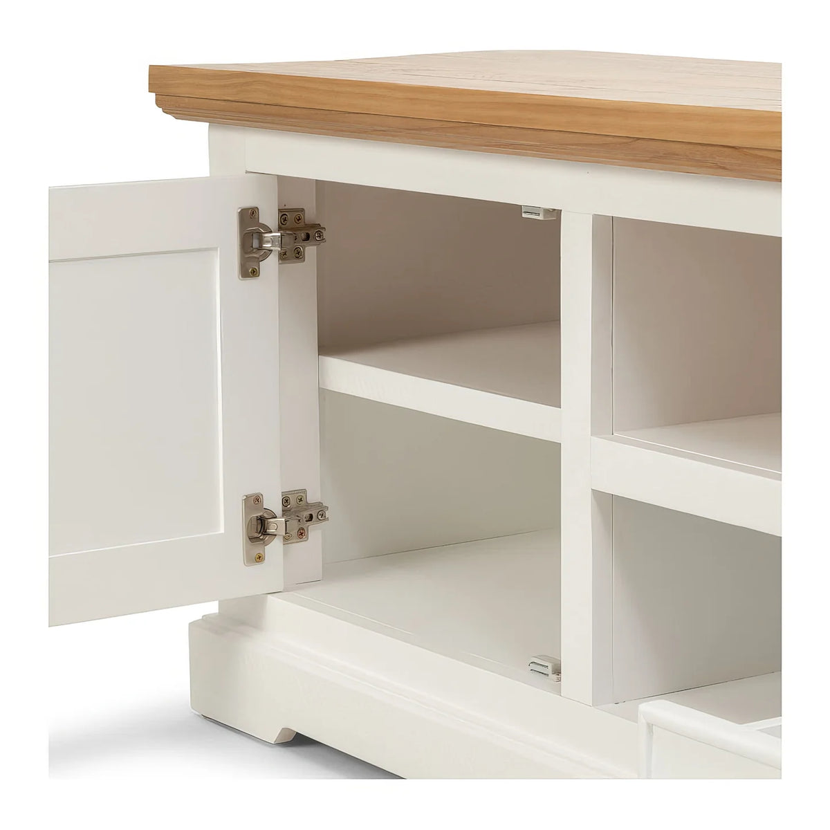 Hampton East Medium Timber Media Unit 1770