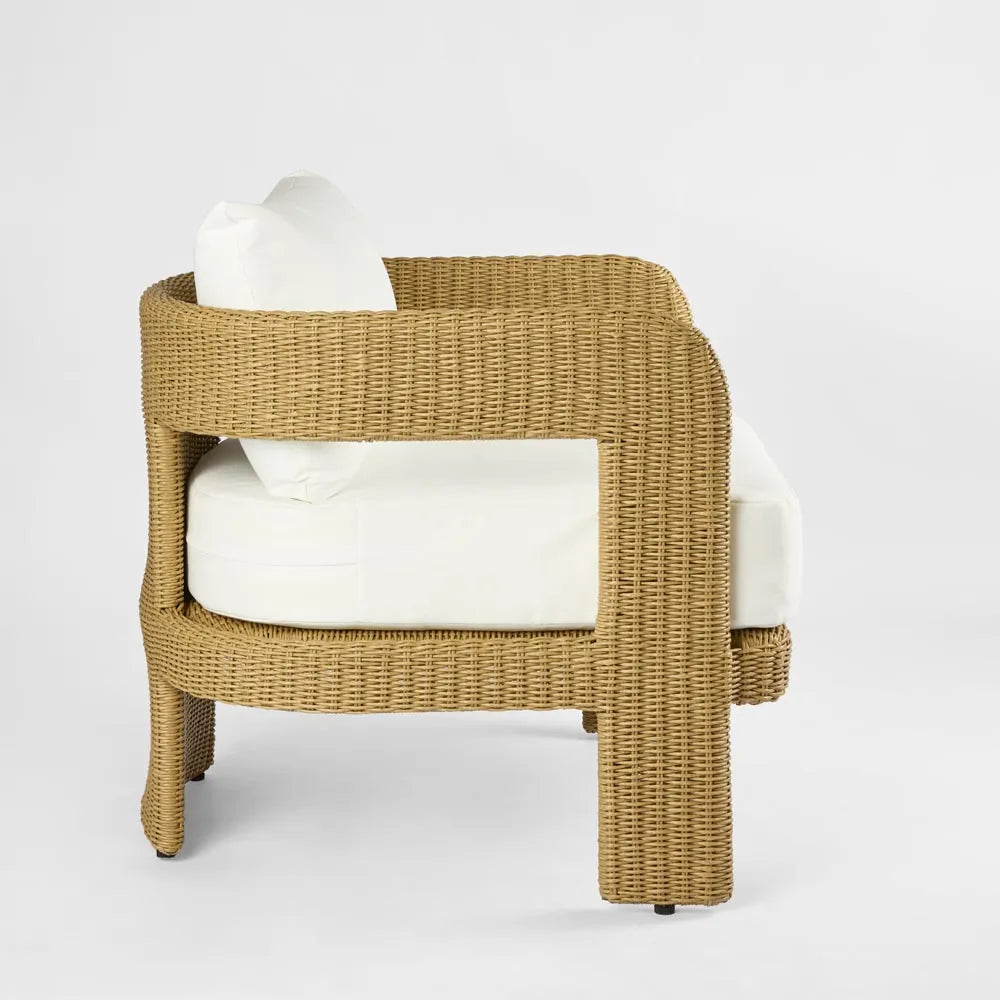 Cali Outdoor Occasional ArmChair in PE Woven Wicker by Dakura