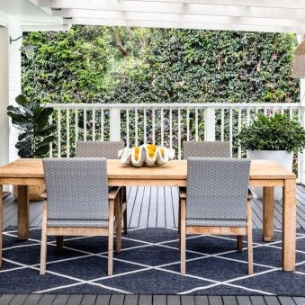 Tucson Black Indoor/Outdoor Rug